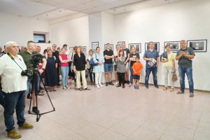 Aleksandar Tomulić i Ivan Kosić, Ulični dijalog