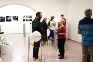 Među nama – Izložba Ivane Bajcer, Nine Lekić, Nine Licul i Dajane Radoš