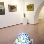 Izložba iz ciklusa Dijalog na kvadrat – Ekologija kroz medije stakla i slikarstva, Kristina Čehulić, Tereza Vukić, Nora Xharrahi i Matea Zeman (